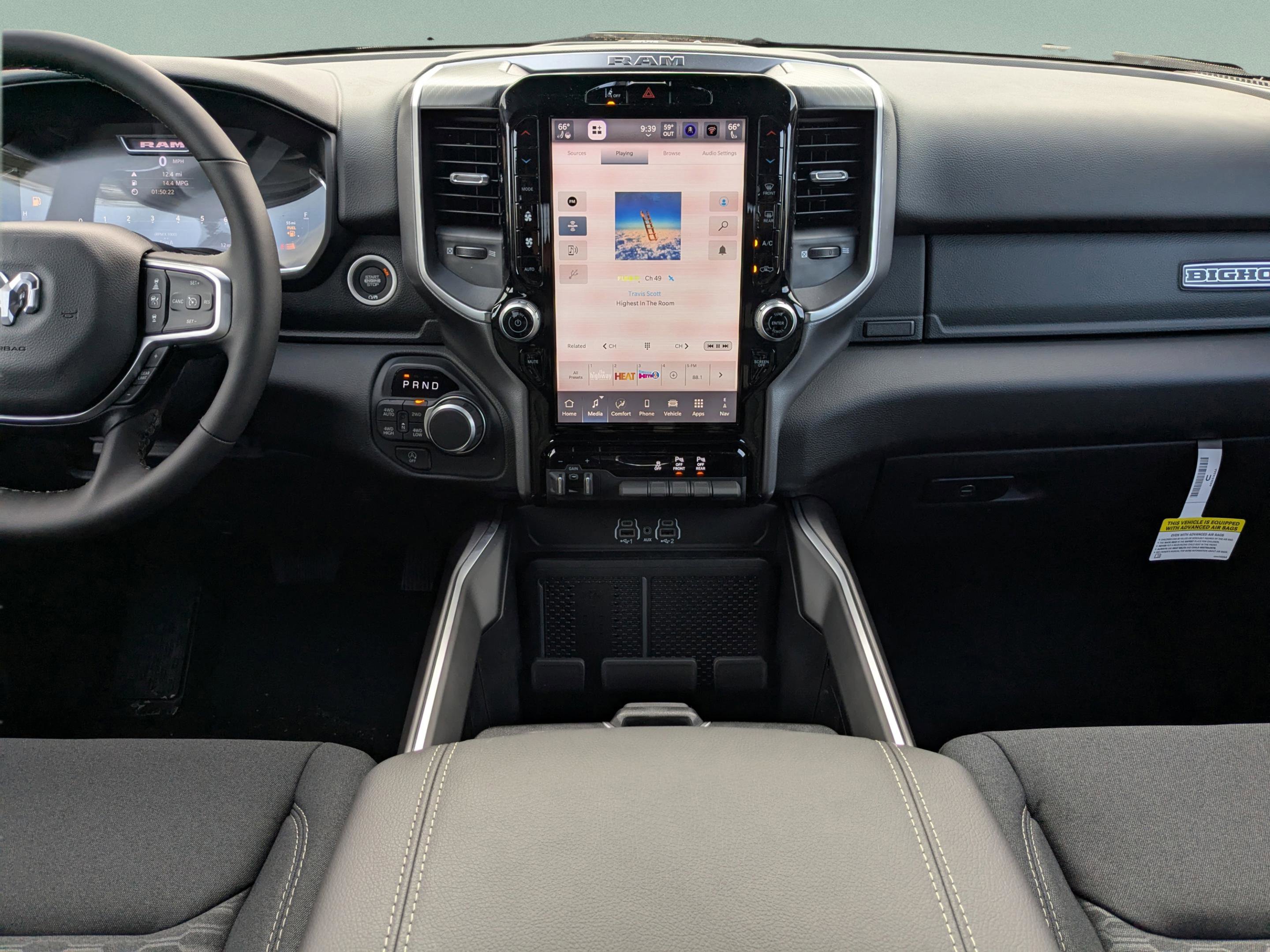 2025 Ram 1500 Big Horn photo 13