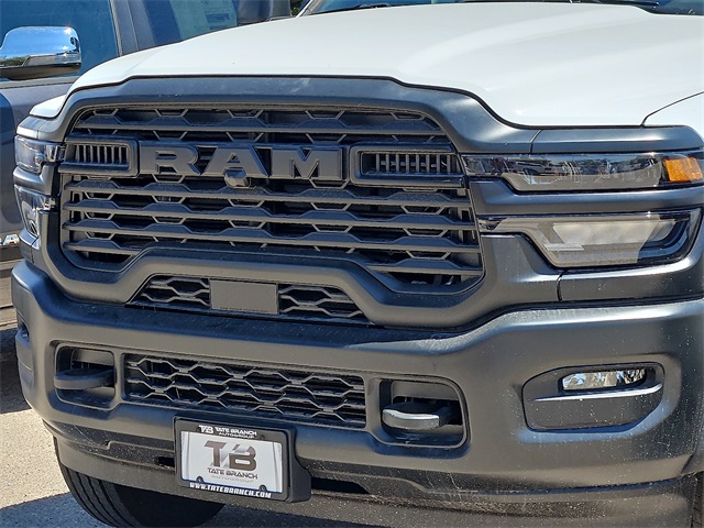 2026 Ram 5500 Tradesman photo 2
