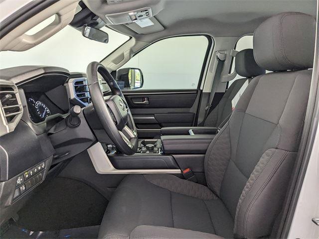 2024 Toyota Tundra SR5 CrewMax photo 12