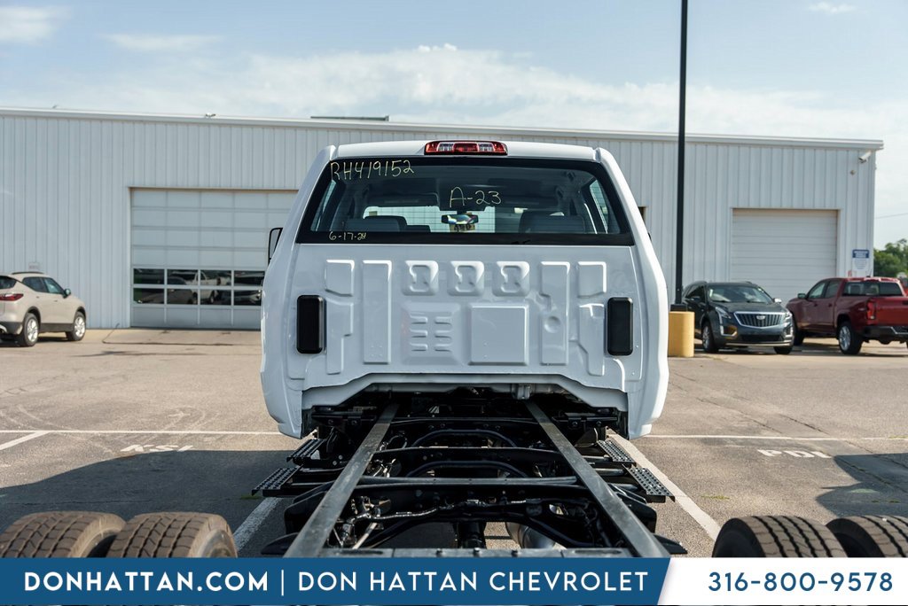 2024 Chevrolet Silverado 4500HD Work Truck photo 33
