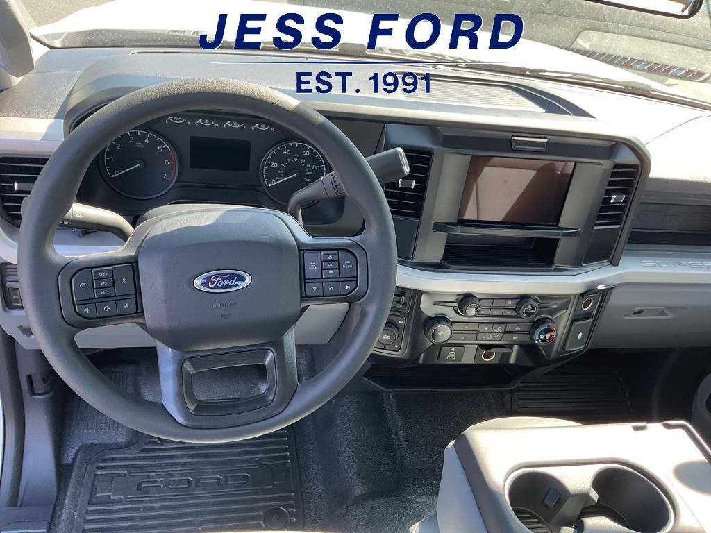 2025 Ford F-250 XL photo 15