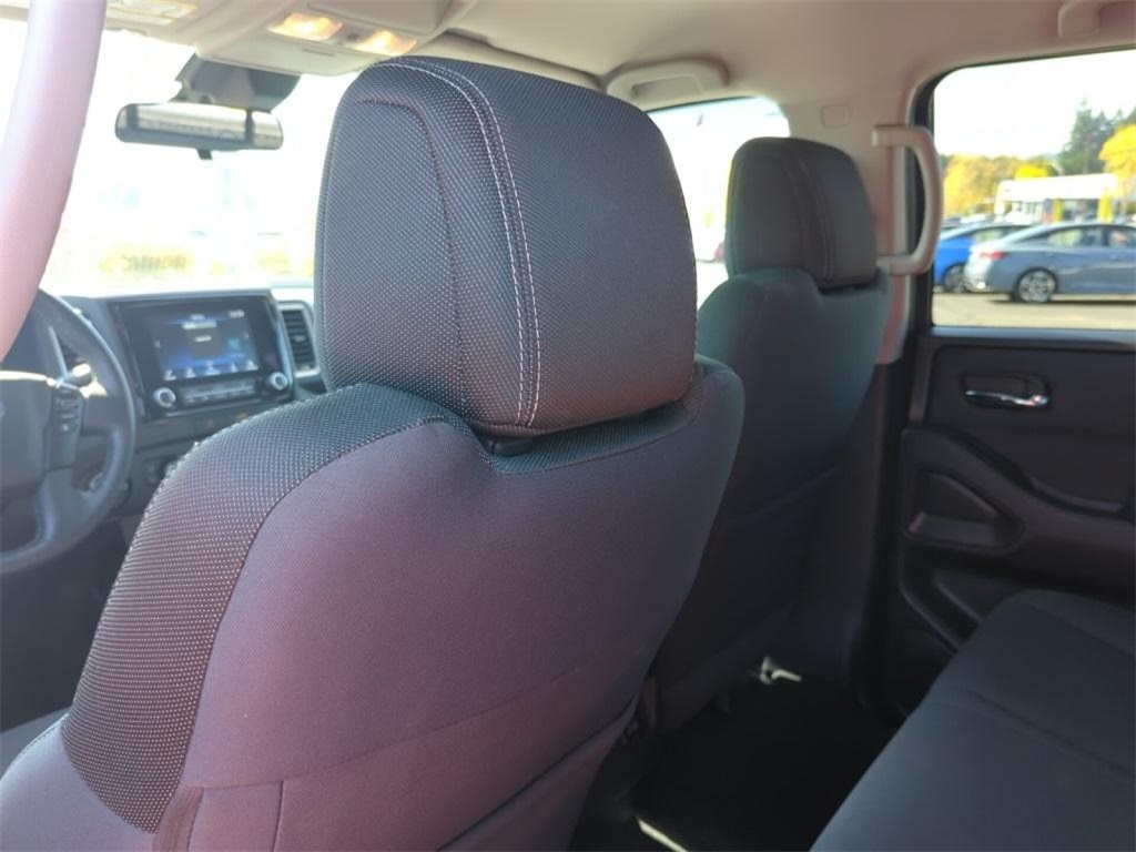 2022 Nissan Frontier SV photo 20