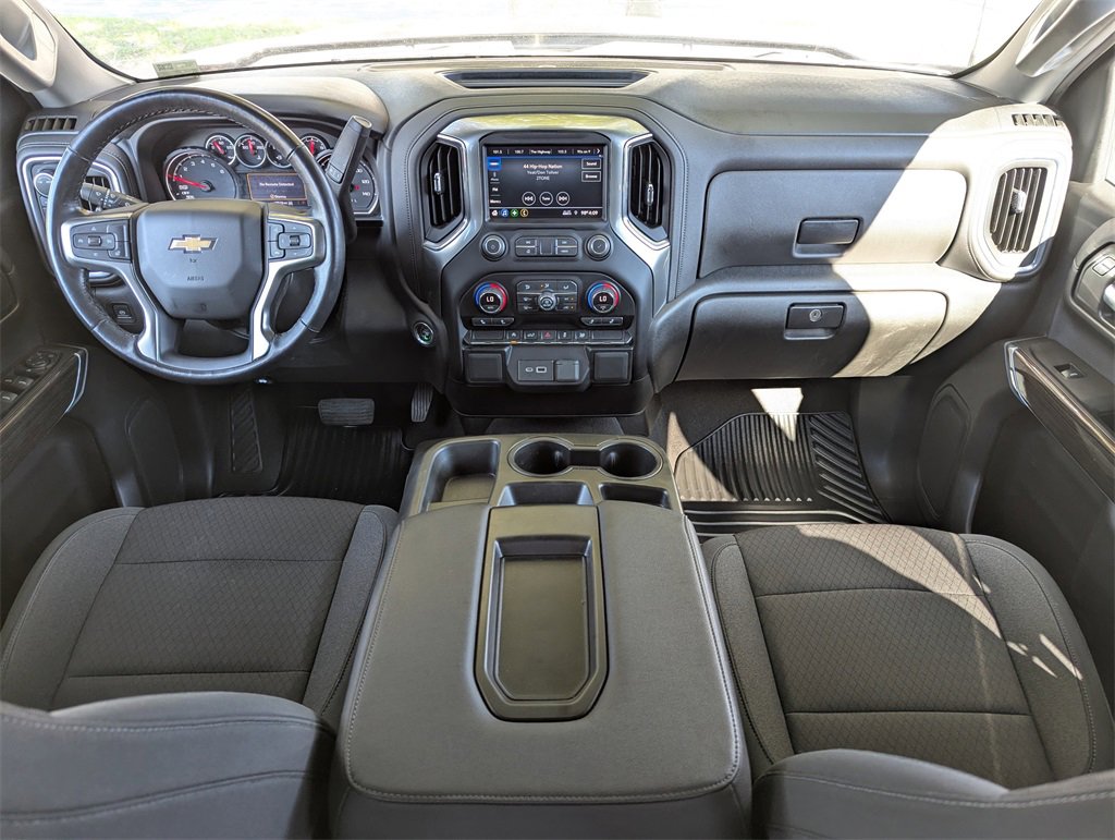 2022 Chevrolet Silverado 1500 LT photo 14