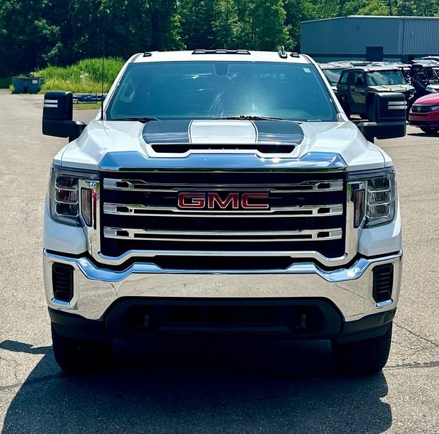 2021 Gmc Sierra SLE photo 2