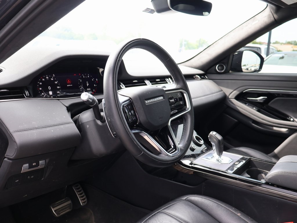 2022 Land Rover Range Rover Evoque R-Dynamic SE photo 17