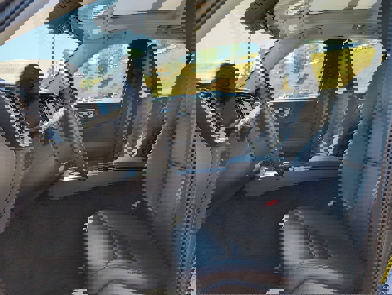 2025 Volvo S60 Core photo 11