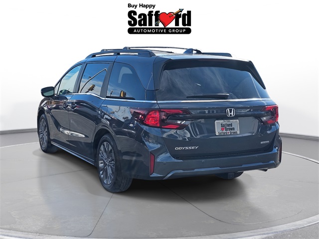 2026 Honda Odyssey Touring photo 4