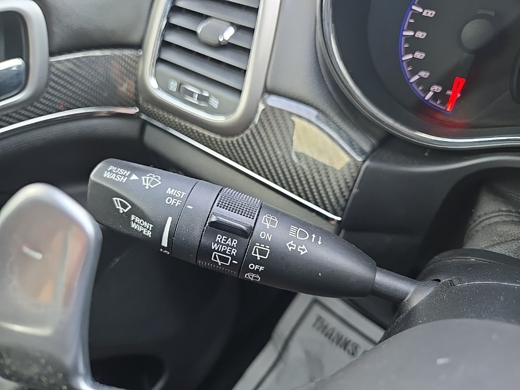 2017 Jeep Grand Cherokee SRT8 photo 39