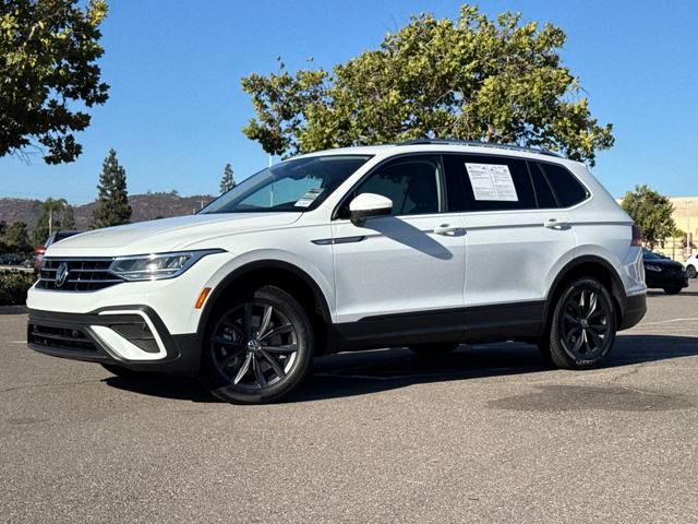 2022 Volkswagen Tiguan SE photo 2