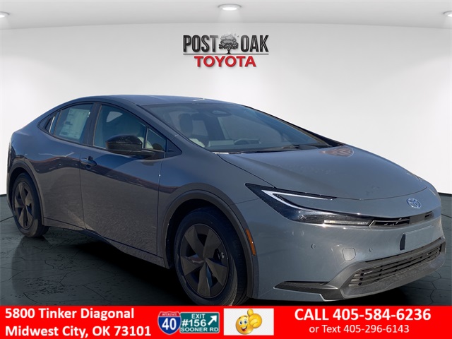 2026 Toyota Prius LE's photo
