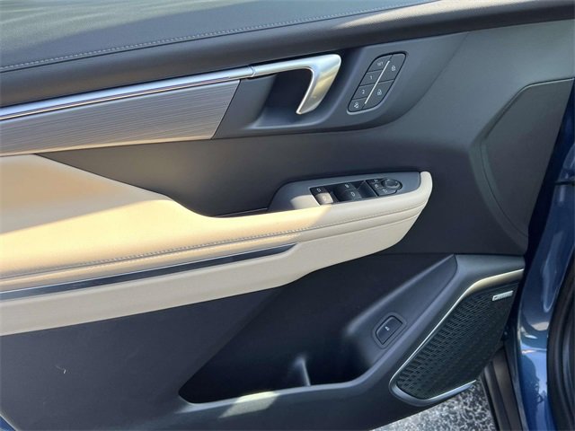 2026 Buick Enclave Preferred photo 13