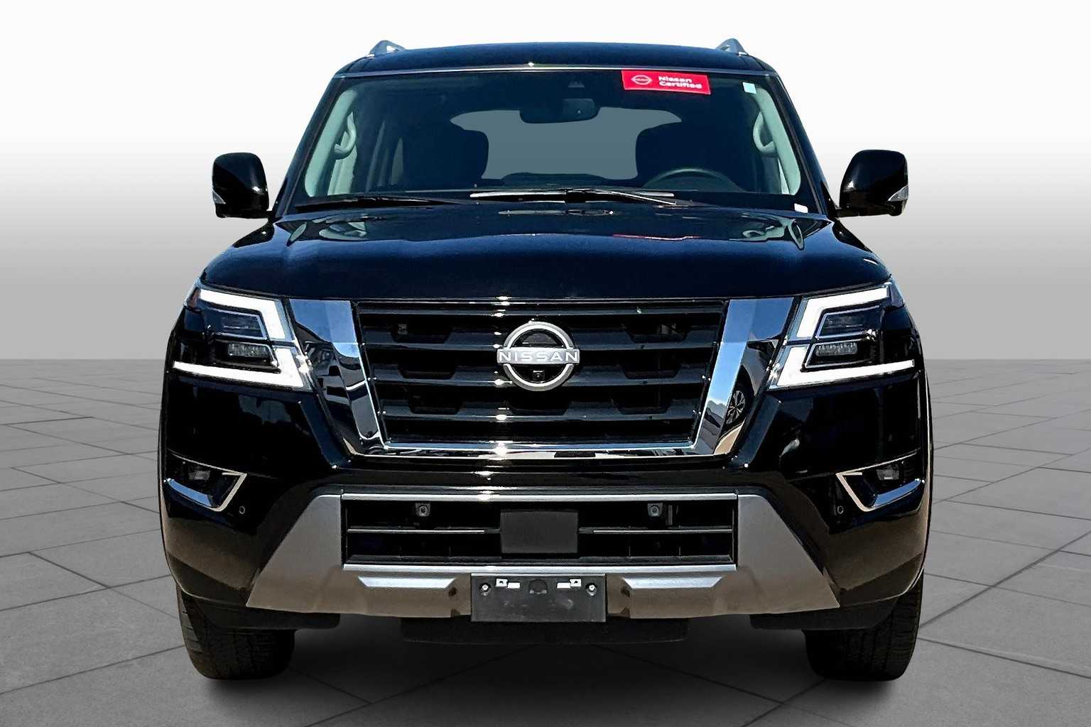 2024 Nissan Armada SL photo 3