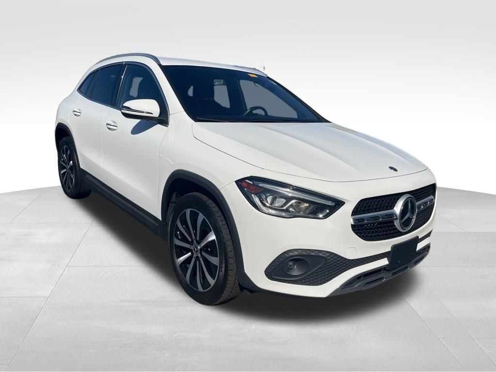 2021 Mercedes Benz GLA 250 4MATIC photo 3