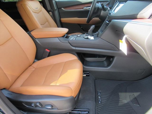 2025 Cadillac XT5 Premium Luxury photo 8