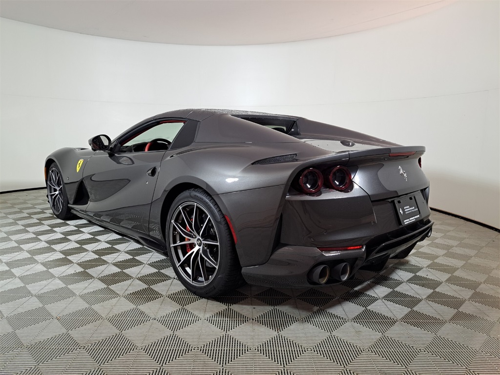 Certified Used 2022 Canna di Fucile Ferrari Base image 9