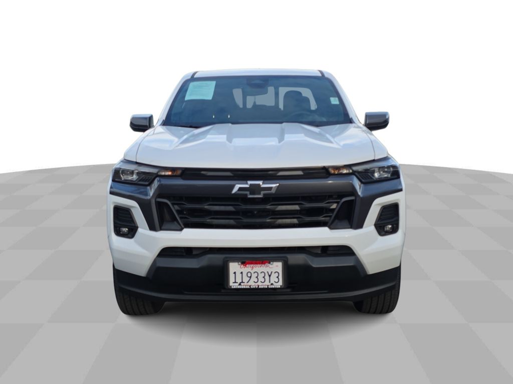2023 Chevrolet Colorado LT photo 3