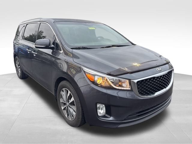 2016 Kia Sedona SX's photo