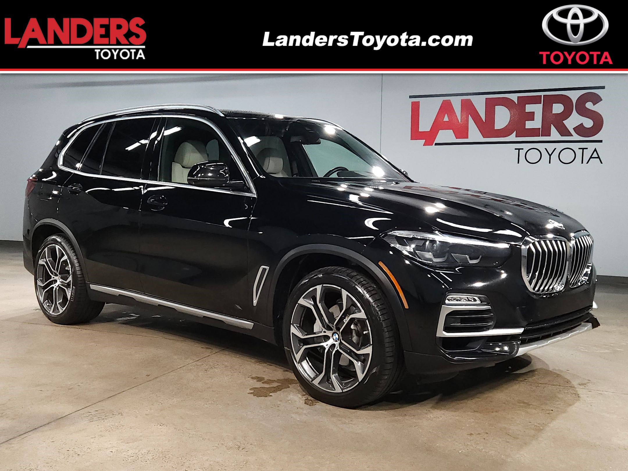 2020 BMW X5 40i's photo