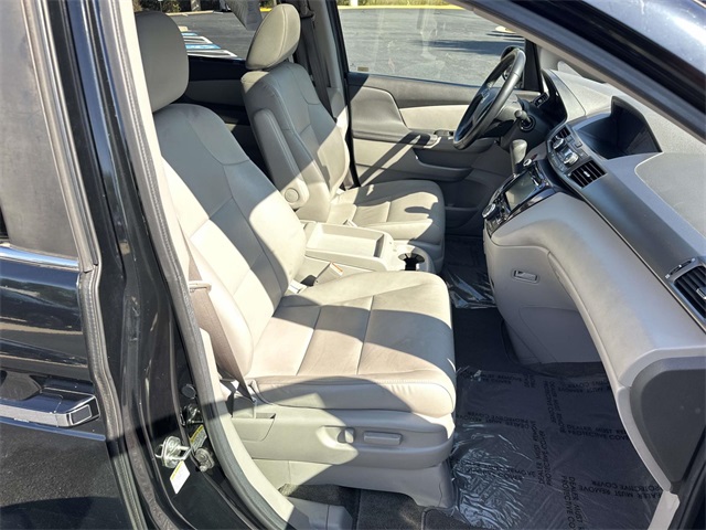 2014 Honda Odyssey EX-L photo 16