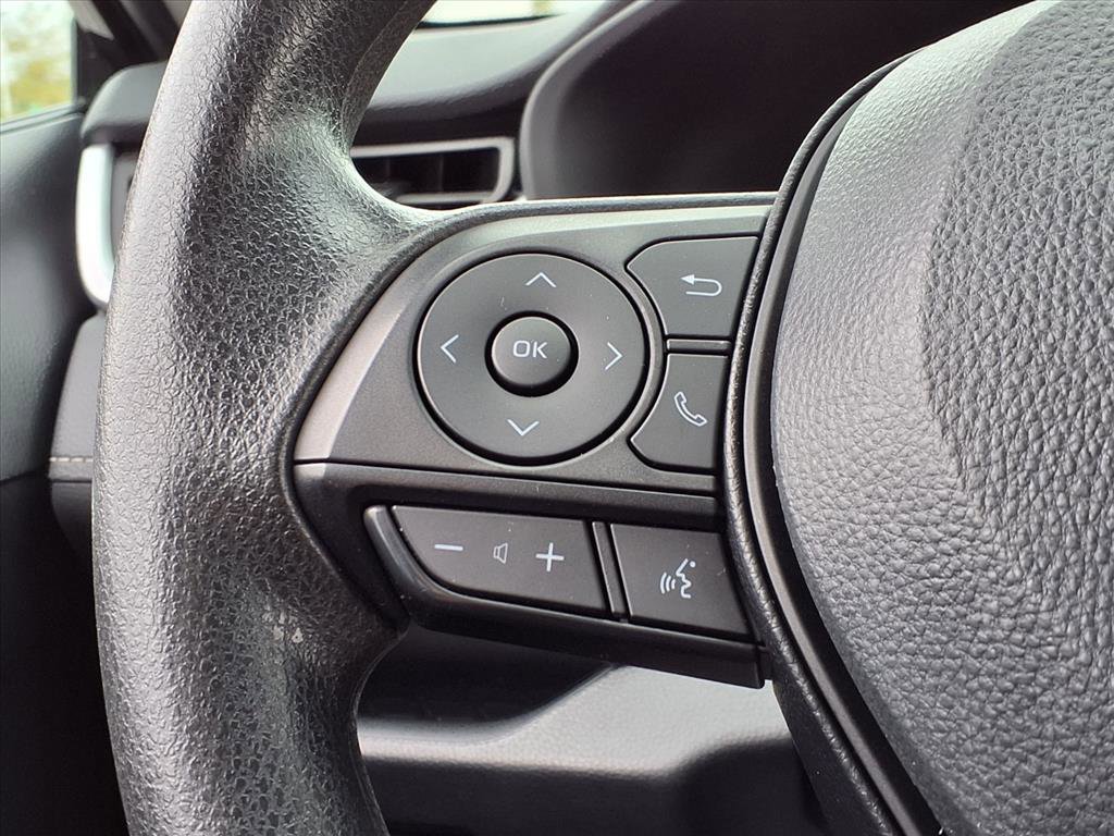 2024 Toyota RAV4 LE photo 20