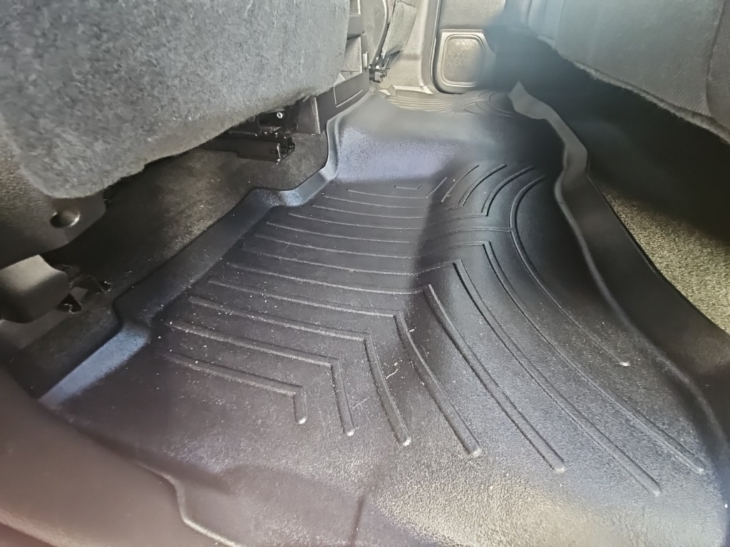2018 Chevrolet Silverado 1500 LT photo 15