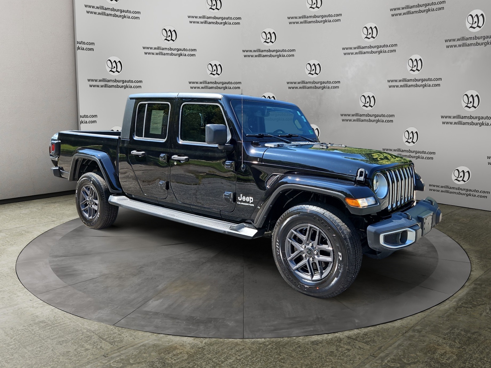 2021 Jeep Gladiator Overland photo 6