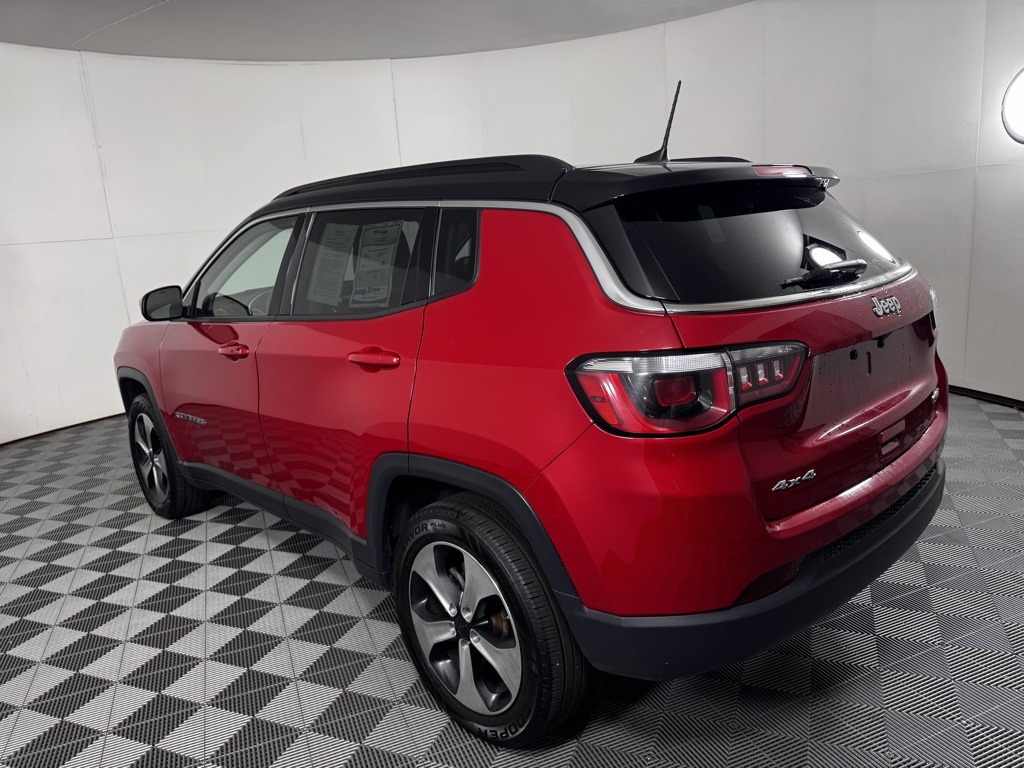 2018 Jeep Compass Latitude photo 5