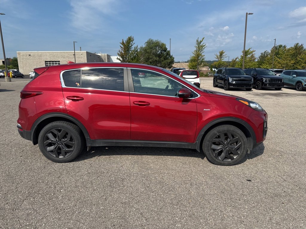 2022 Kia Sportage LX photo 2
