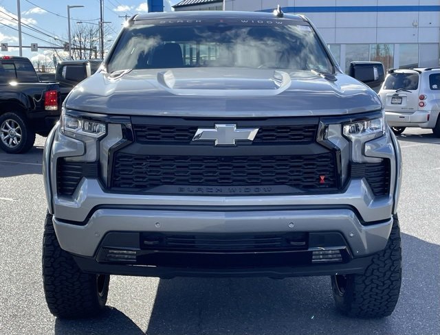 2026 Chevrolet Silverado 1500 RST photo 2