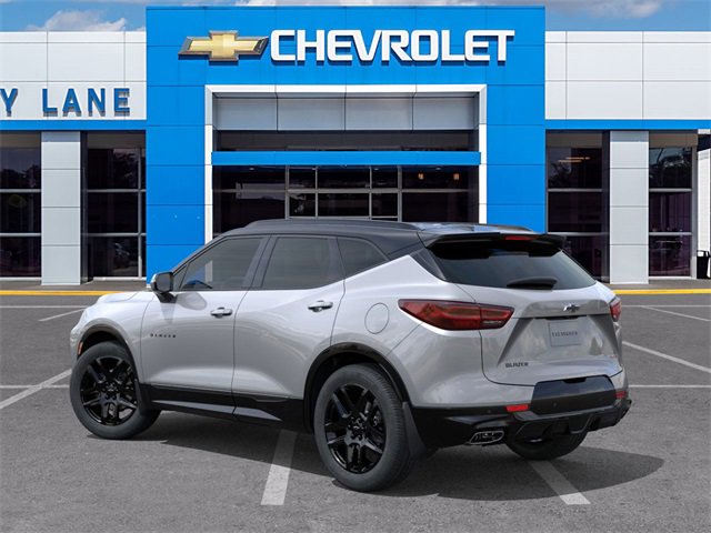 2025 Chevrolet Blazer RS photo 2