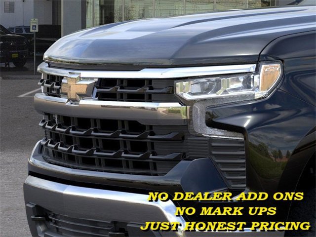 2025 Chevrolet Silverado 1500 LT photo 13
