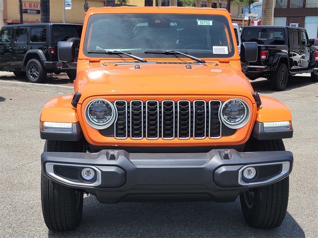 2025 Jeep Wrangler Sahara photo 2