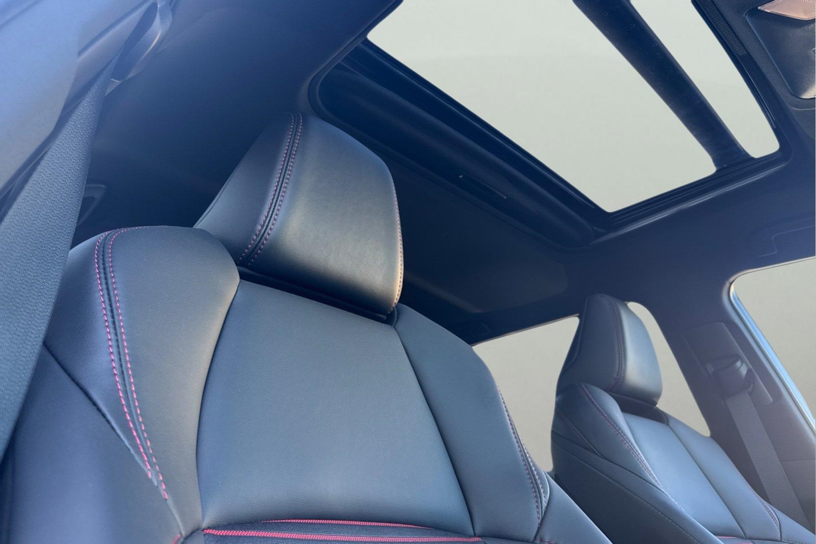 2025 Toyota RAV4 Hybrid XSE photo 16