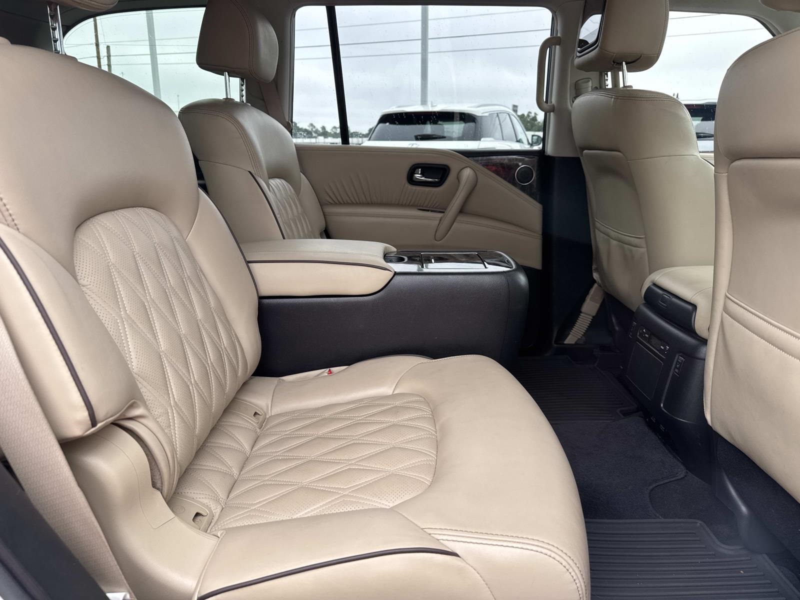 2021 Nissan Armada Platinum photo 6