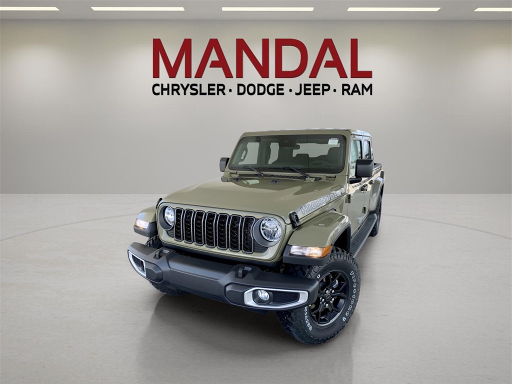 2025 Jeep Gladiator High Tide's photo