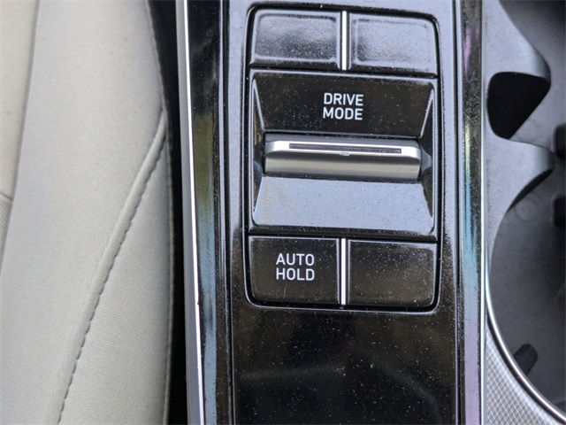 2022 Hyundai Sonata SEL photo 19