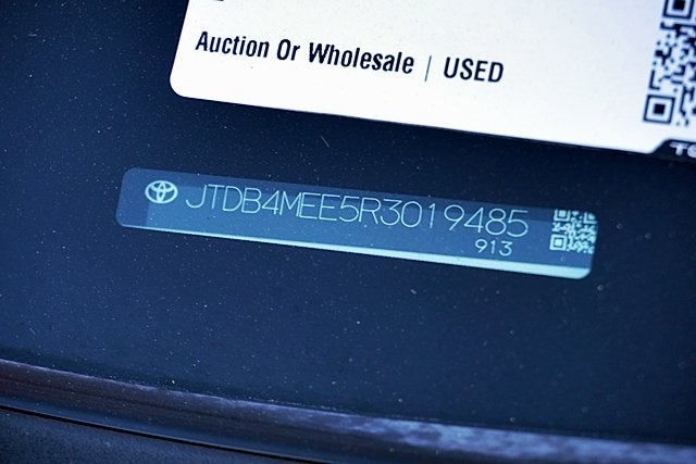 Used 2024 White Toyota LE image 31