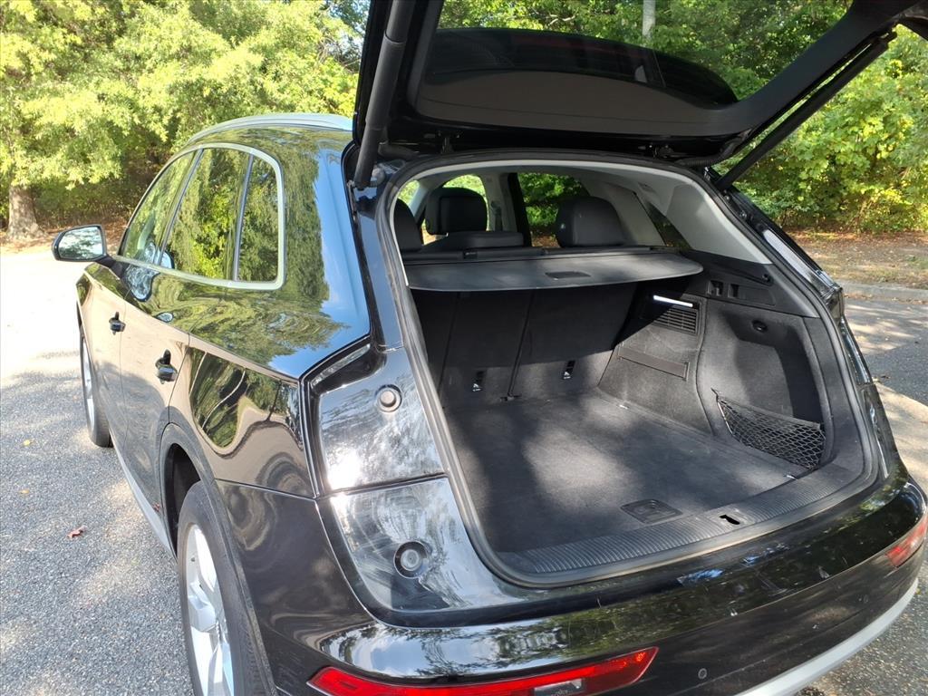 2018 Audi Q5 2.0T Premium Plus photo 7