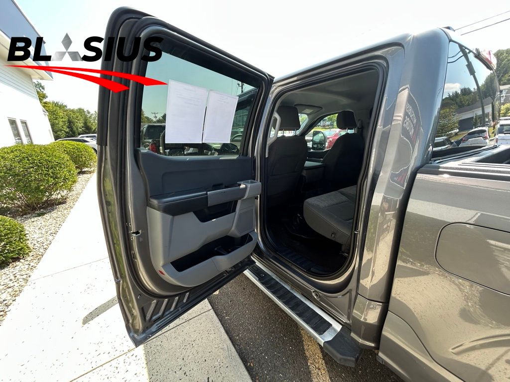 2022 Ford F-150 XLT photo 10