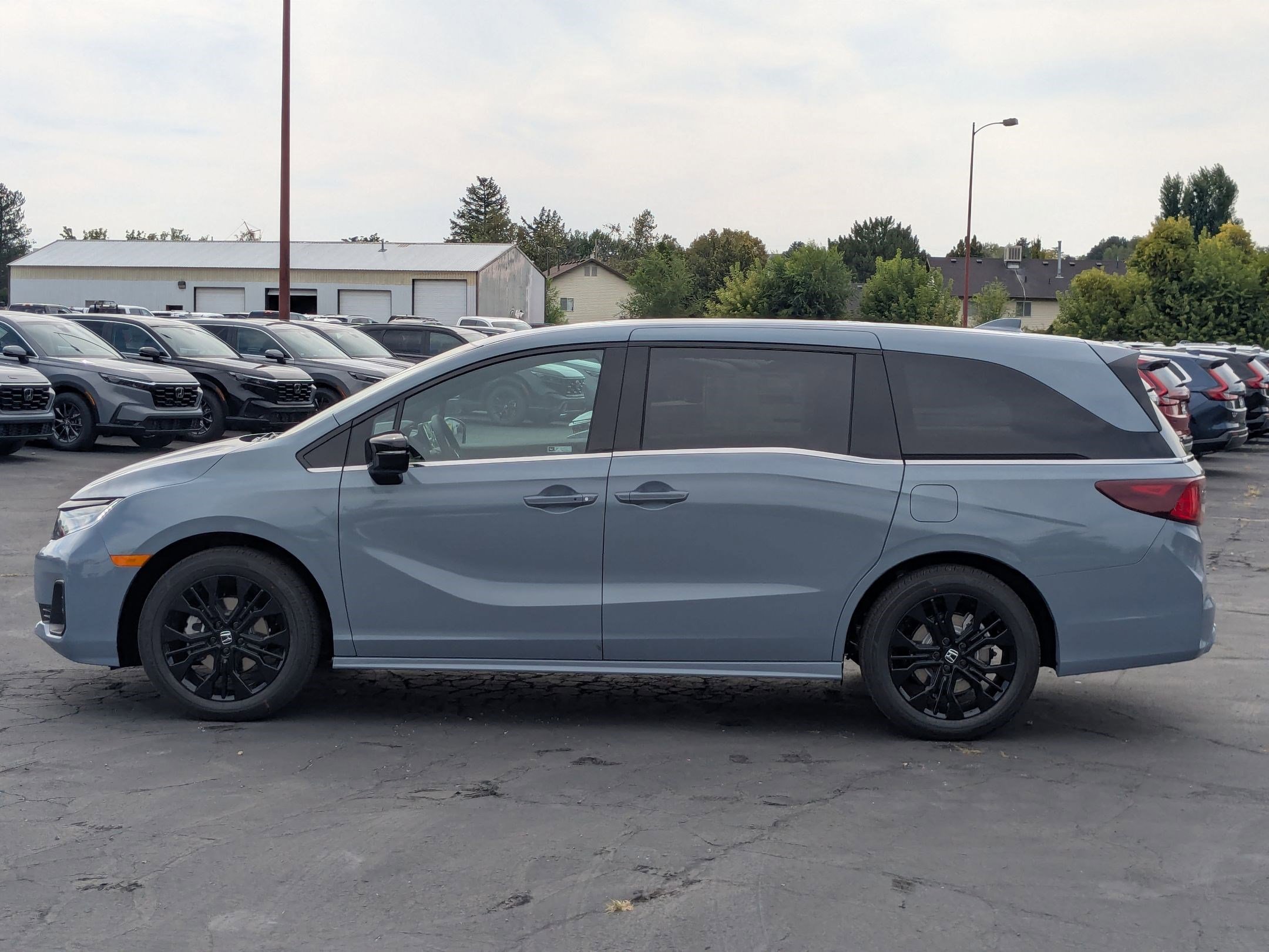 2026 Honda Odyssey Sport photo 3