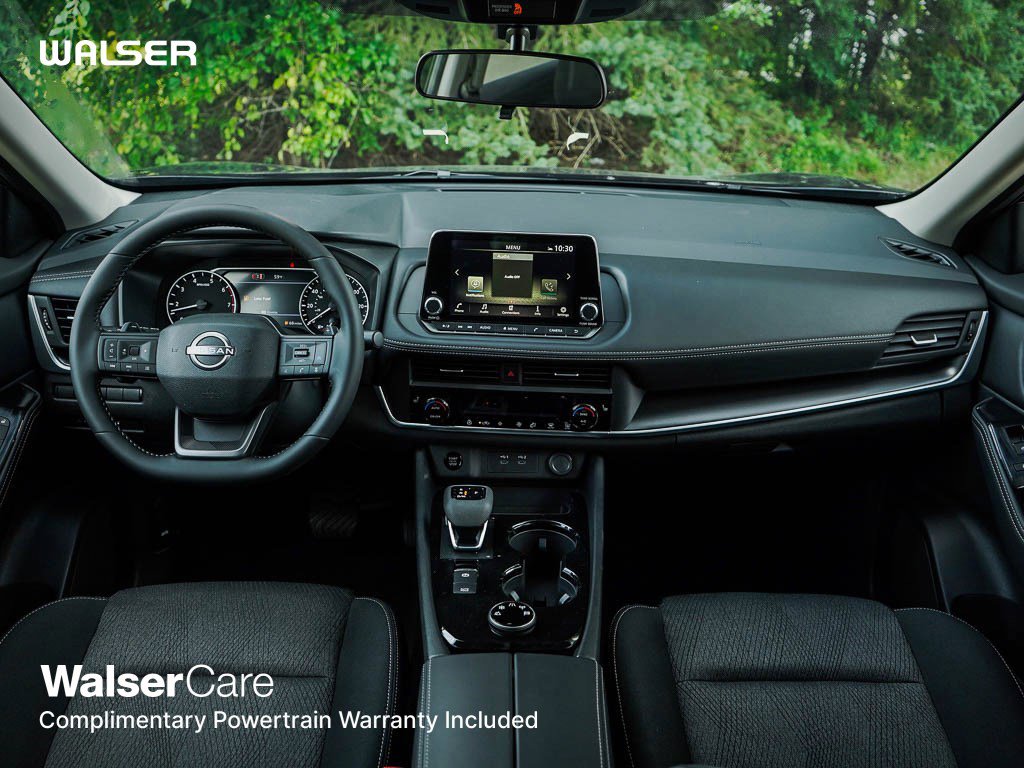 2026 Nissan Rogue SV photo 11