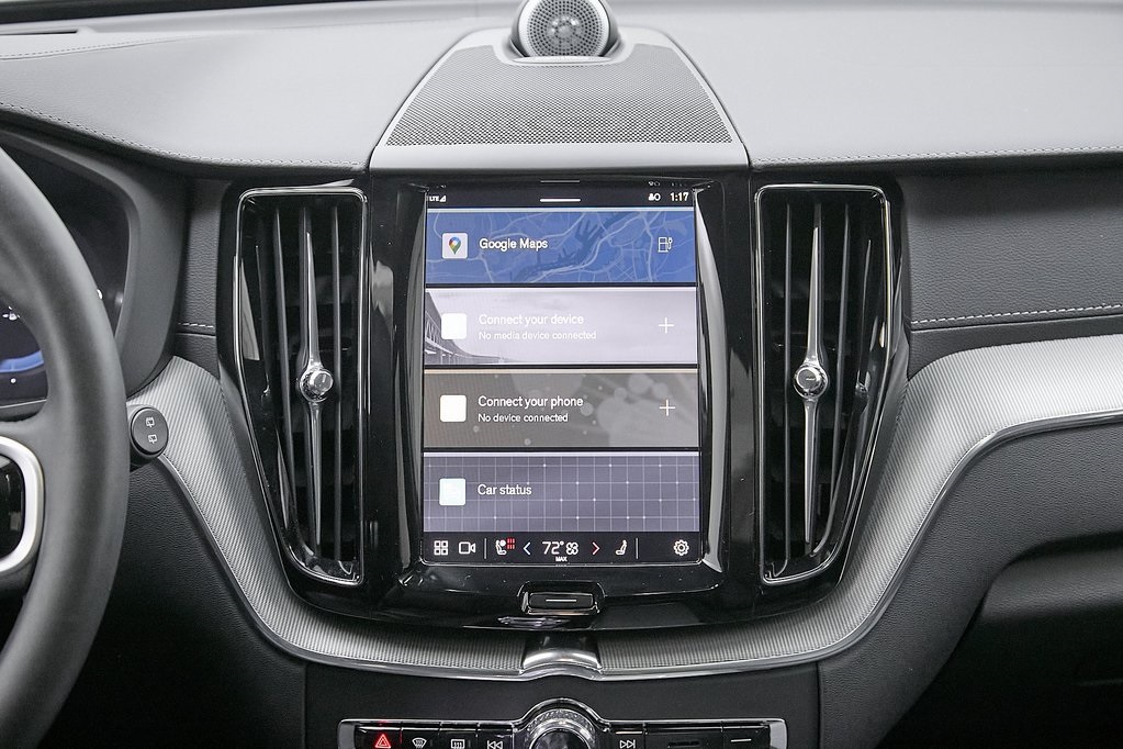 2025 VOLVO XC60 - Image 31