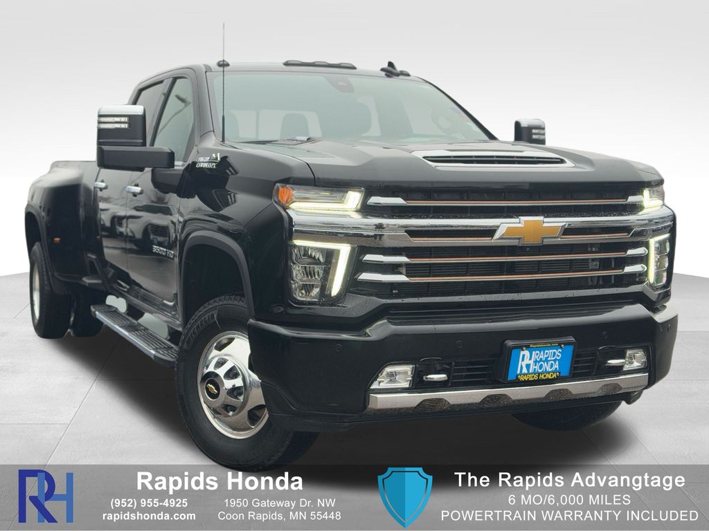 2023 Chevrolet Silverado 3500HD High Country's photo