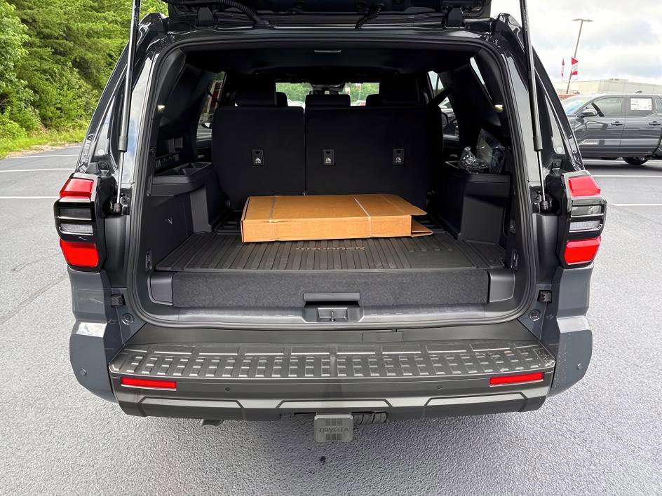 2025 Toyota 4Runner TRD Off-Road photo 6