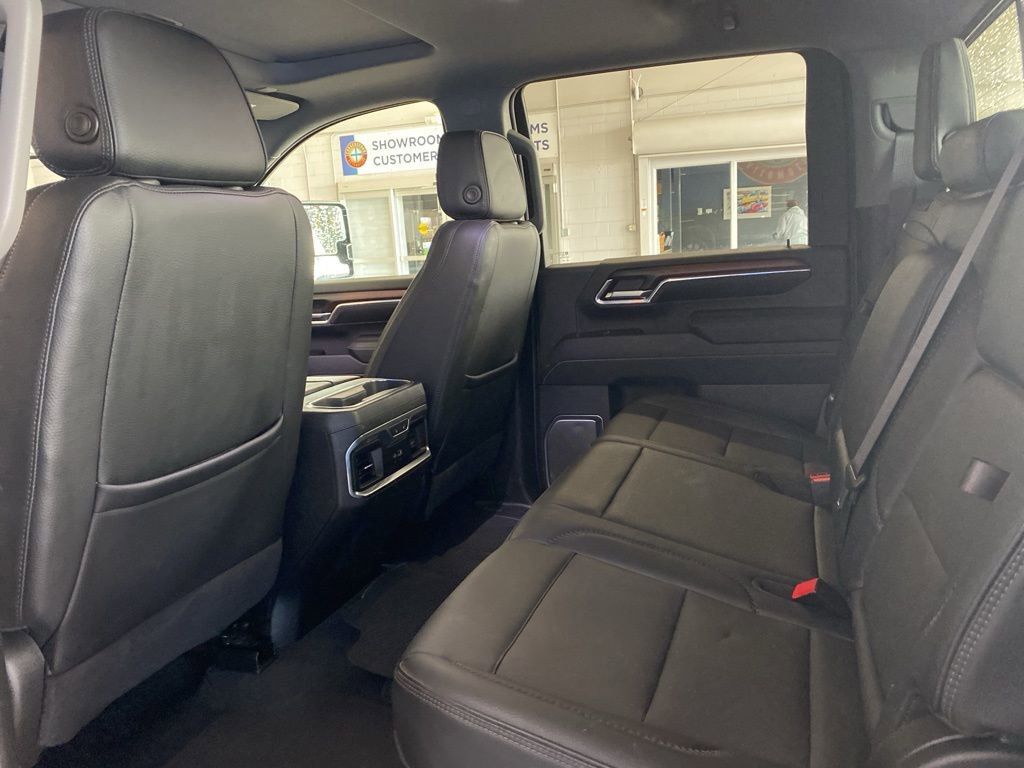 2024 Gmc Sierra 2500 HD Denali photo 3