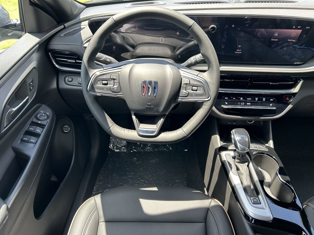 2025 Buick Envista Avenir photo 13