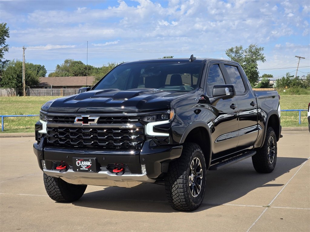 2026 Chevrolet Silverado 1500 ZR2 photo 2