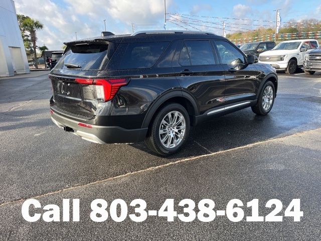 2026 Ford Explorer Platinum photo 3