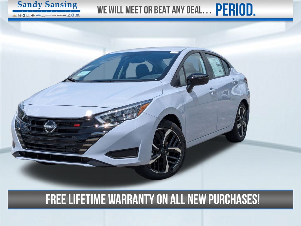2025 Nissan Versa Sedan SR's photo