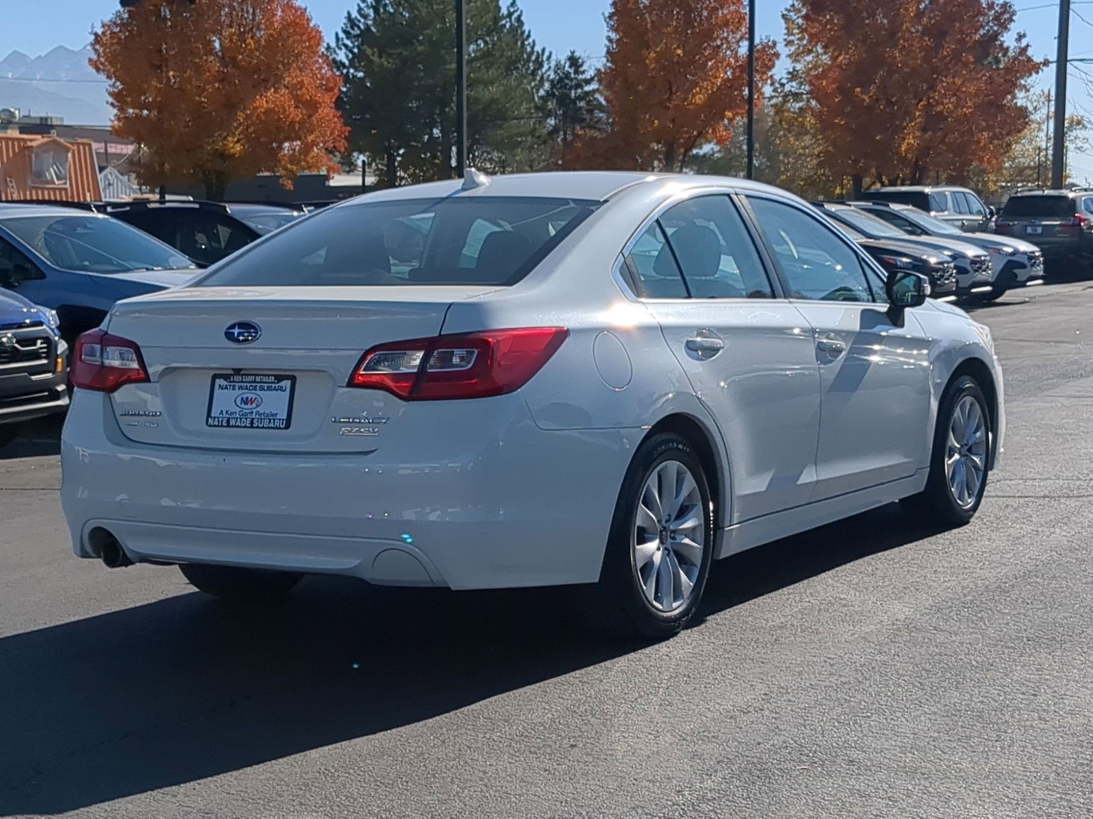 2017 Subaru Legacy Premium photo 3